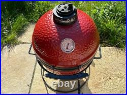 Kamado Joe Junior Ceramic Barbecue Grill Red with stand + extra cast iron grille